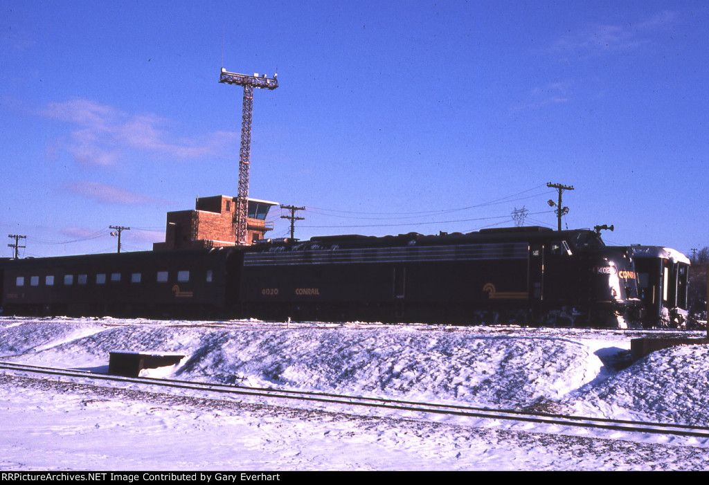 CR E8A 4020 - Conrail "OCS" - Office Car Special